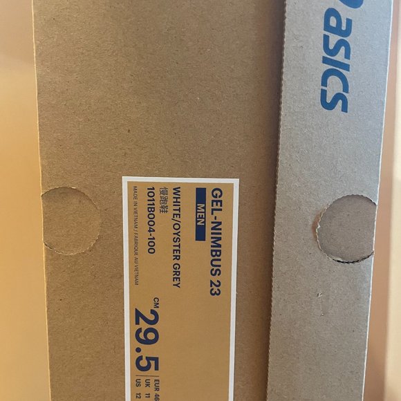 Asics Nimbus 23 White/Oyster Grey, Size 12
